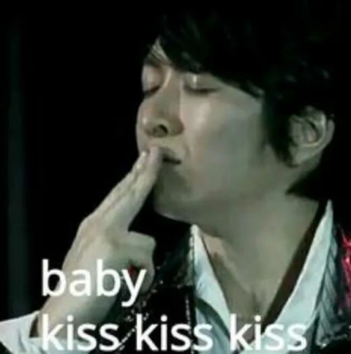 “Kiss Kiss”梗是什么意思(Kiss Kiss梗的含义和出处)