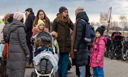 乌克兰女难民被不法分子盯上 波兰疑成“人贩子的天堂”