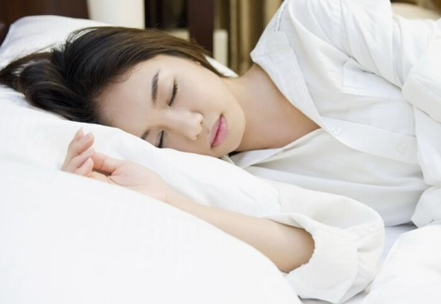 频繁午睡卒中风险增加24%还能午睡吗 这点必须着重注意