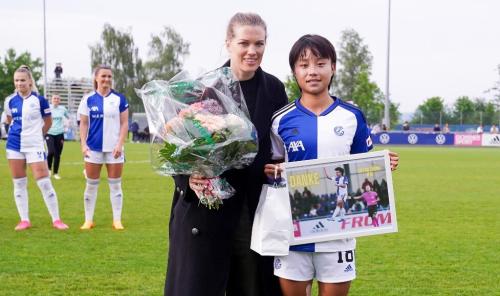 张琳艳在瑞士的年薪多少？她曾在国外草蜢女足获得瑞士金球奖