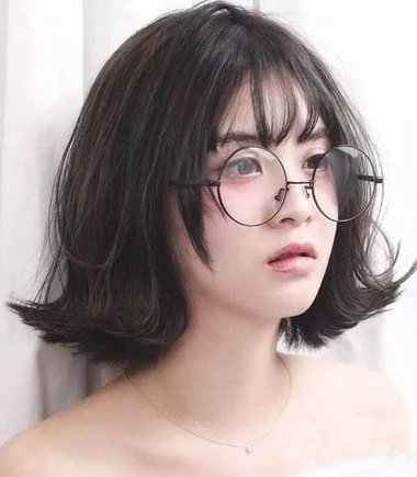 好看的π烫短发发型(气质短发也走新颖潮流路线)