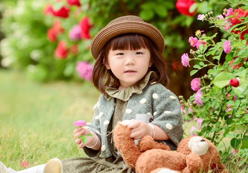 2026小女孩剪齐刘海又萌又可爱(女童时尚甜美齐刘海发型全新上线) 2026小女孩剪齐刘海又萌又可爱(女童时尚甜美齐刘海发型全新上线)