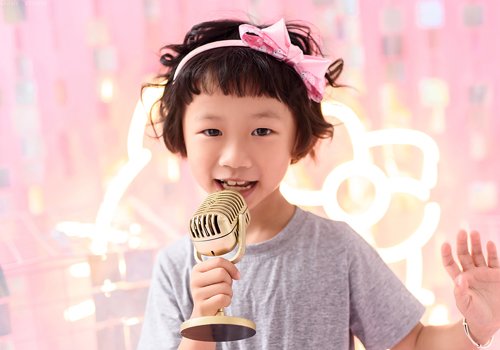 2026小女孩剪齐刘海又萌又可爱(女童时尚甜美齐刘海发型全新上线) 2026小女孩剪齐刘海又萌又可爱(女童时尚甜美齐刘海发型全新上线)
